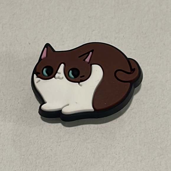 Cute Cat Shoe Charms Set - Picture 6 of 7